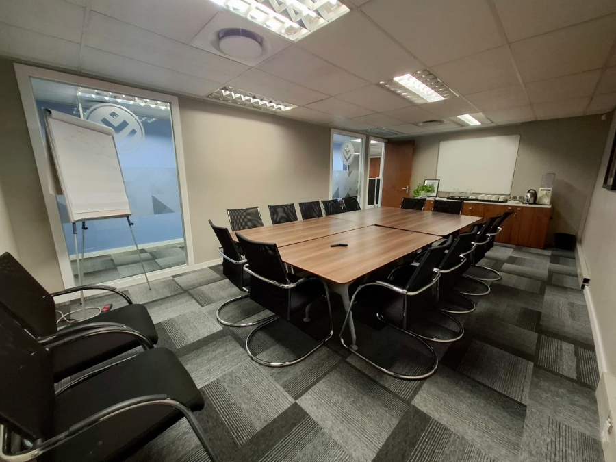 To Let commercial Property for Rent in Rondebosch Western Cape